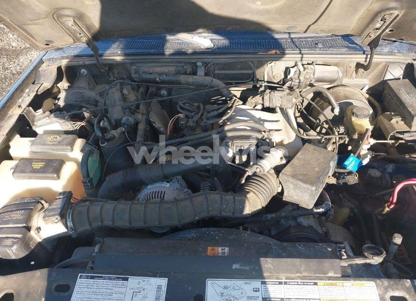 Photo 10 of 2000 Ford Ranger XL/XLT (VIN 1FTYR14V9YPC07011)