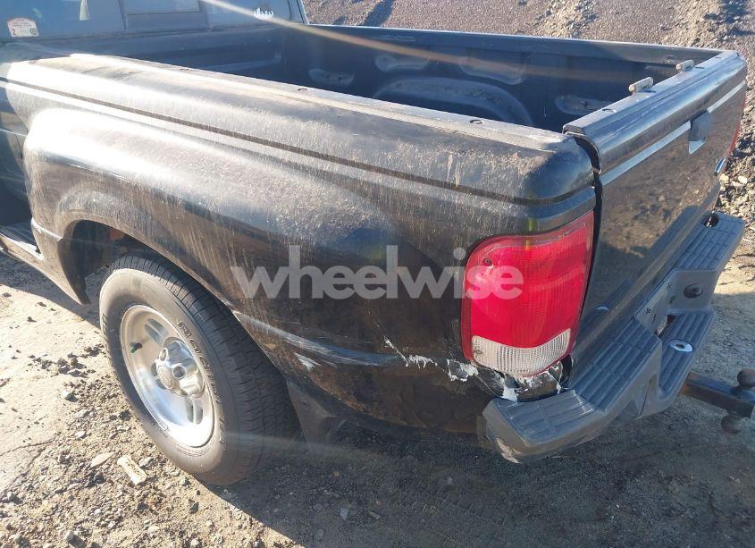 Photo 6 of 2000 Ford Ranger XL/XLT (VIN 1FTYR14V9YPC07011)