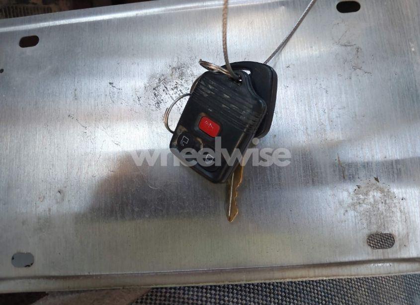 Photo 11 of 2000 Ford Ranger XL/XLT (VIN 1FTYR14V9YTB42247)