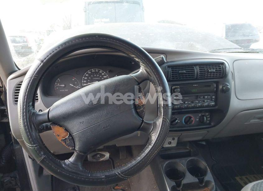 Photo 16 of 1999 Ford Ranger XLT (VIN 1FTYR14X0XPB77848)