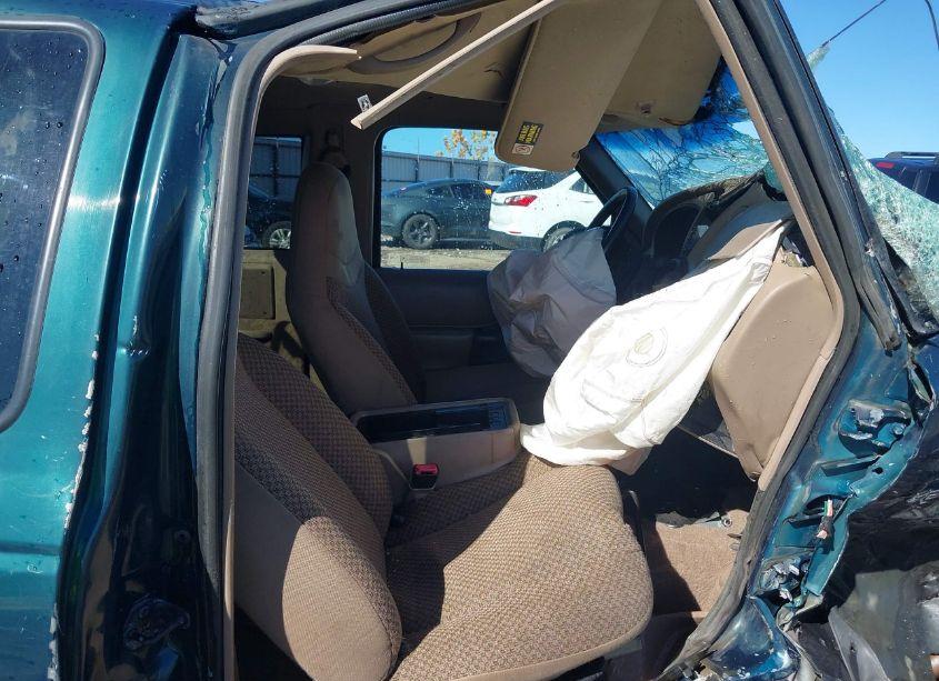 Photo 5 of 1998 Ford Ranger SPLASH/XL/XLT (VIN 1FTYR14X1WPB17155)