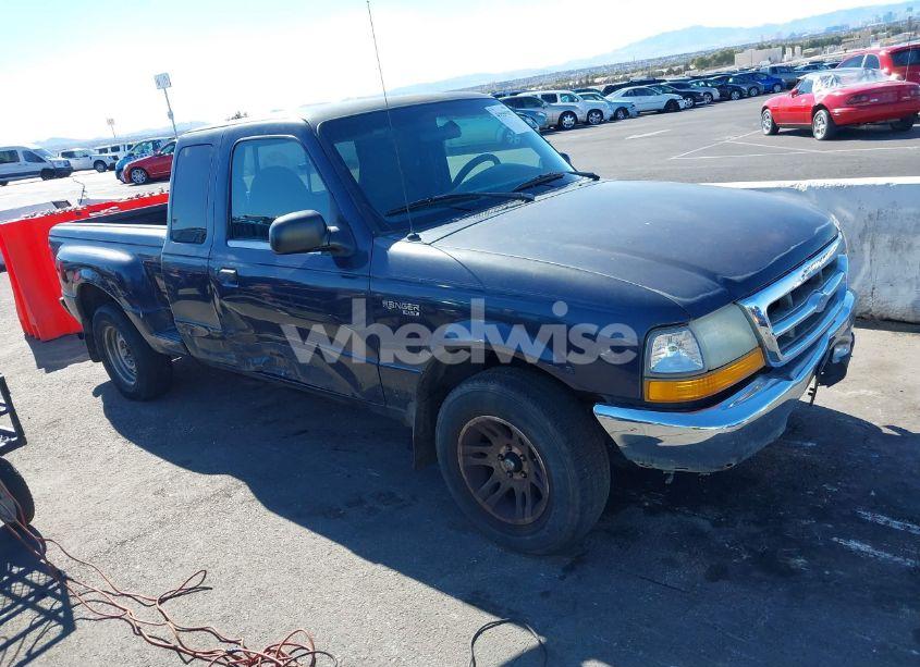 2000 Ford Ranger XLT (VIN 1FTYR14X3YPB35935) main photo