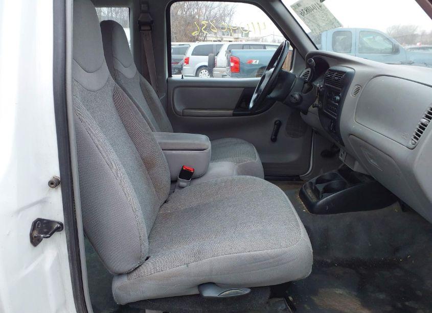 Photo 5 of 2000 Ford Ranger XLT (VIN 1FTYR14XXYPA56570)