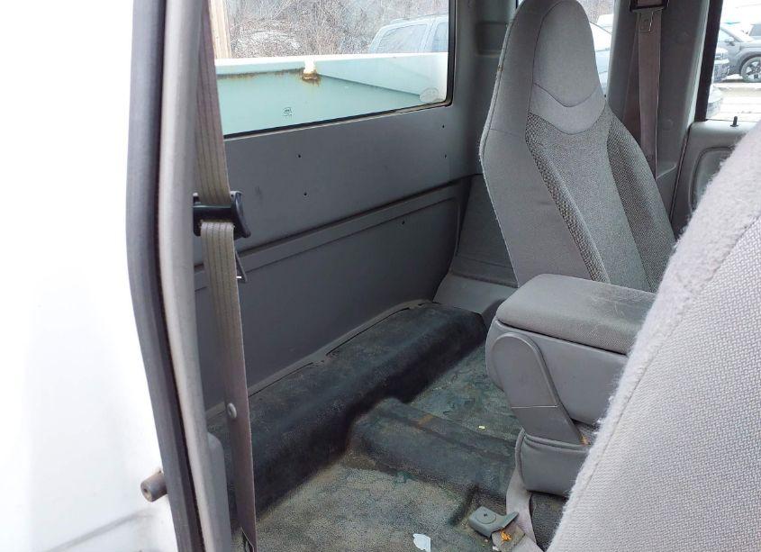 Photo 8 of 2000 Ford Ranger XLT (VIN 1FTYR14XXYPA56570)