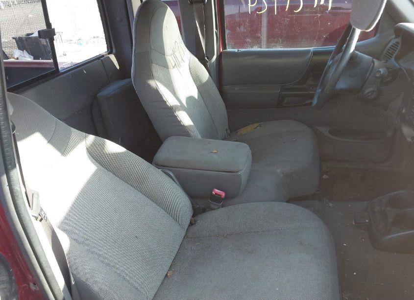 Photo 8 of 2000 Ford Ranger XLT (VIN 1FTYR14XXYPB76868)