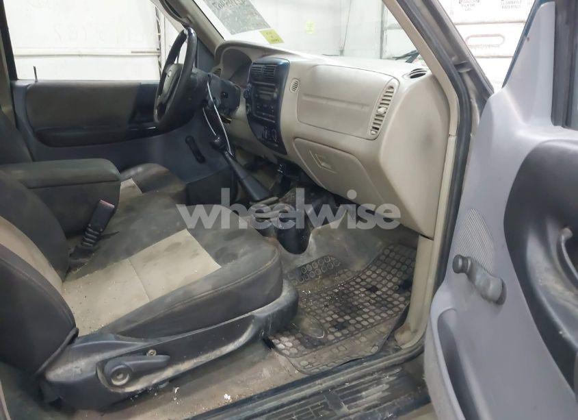 Photo 5 of 2004 Ford Ranger XLT (VIN 1FTYR15E94PB55128)