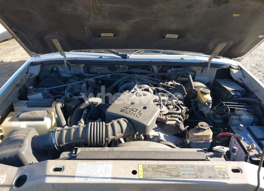 Photo 10 of 2004 Ford Ranger XLT (VIN 1FTYR15E94TA02868)