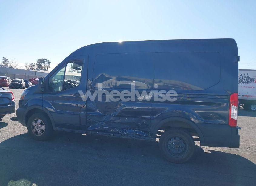 Photo 14 of 2019 Ford Transit-250 (VIN 1FTYR1CG4KKB59912)
