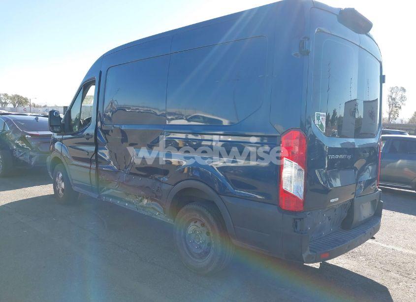 Photo 3 of 2019 Ford Transit-250 (VIN 1FTYR1CG4KKB59912)