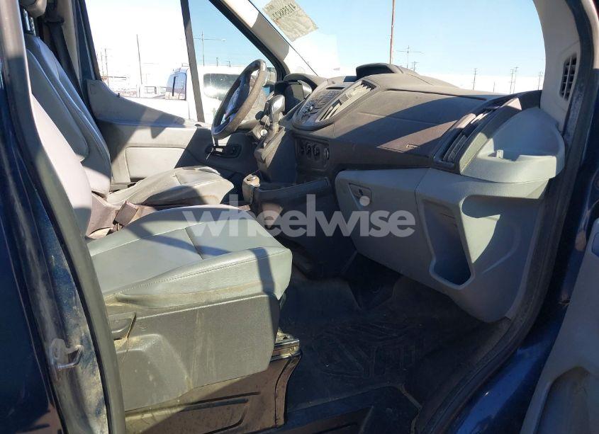 Photo 5 of 2019 Ford Transit-250 (VIN 1FTYR1CG4KKB59912)