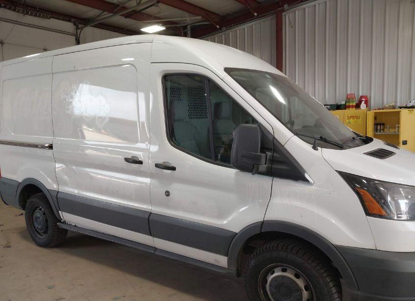 Photo 13 of 2017 Ford Transit-250 (VIN 1FTYR1CG7HKB21065)