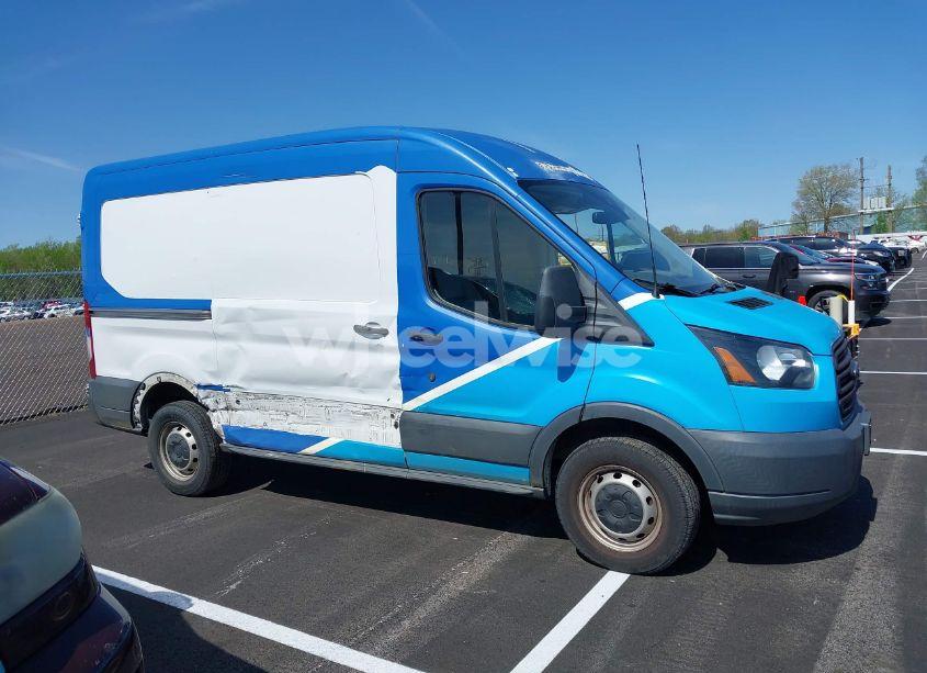 Photo 13 of 2018 Ford Transit-250 (VIN 1FTYR1CM1JKA85403)