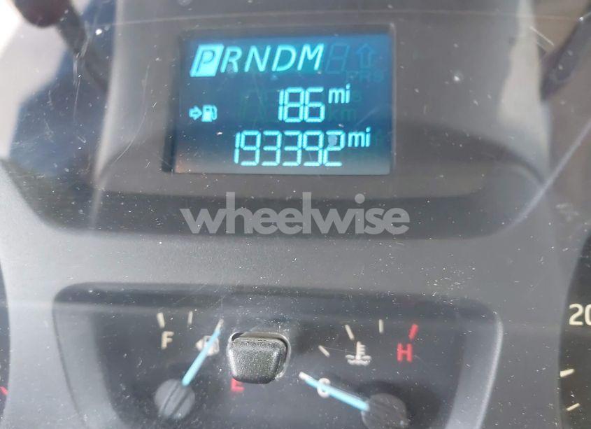 Photo 15 of 2018 Ford Transit-250 (VIN 1FTYR1CM1JKA85403)