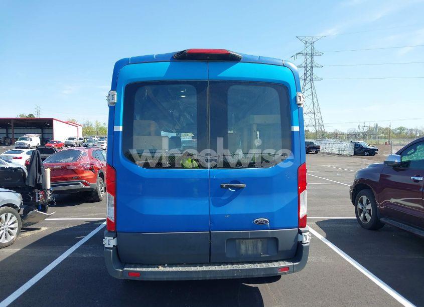 Photo 16 of 2018 Ford Transit-250 (VIN 1FTYR1CM1JKA85403)