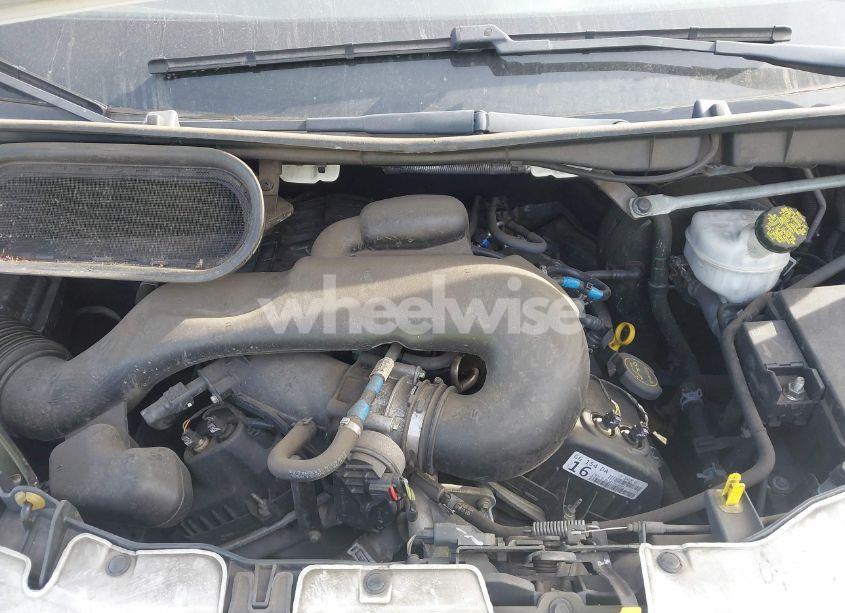 Photo 10 of 2018 Ford Transit-250 (VIN 1FTYR1CM2JKB03536)