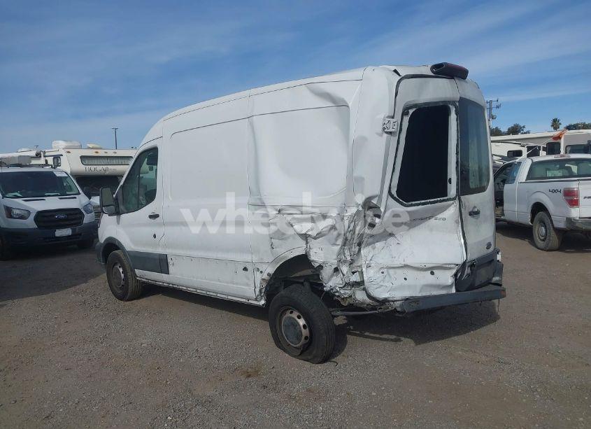 Photo 3 of 2018 Ford Transit-250 (VIN 1FTYR1CM2JKB03536)