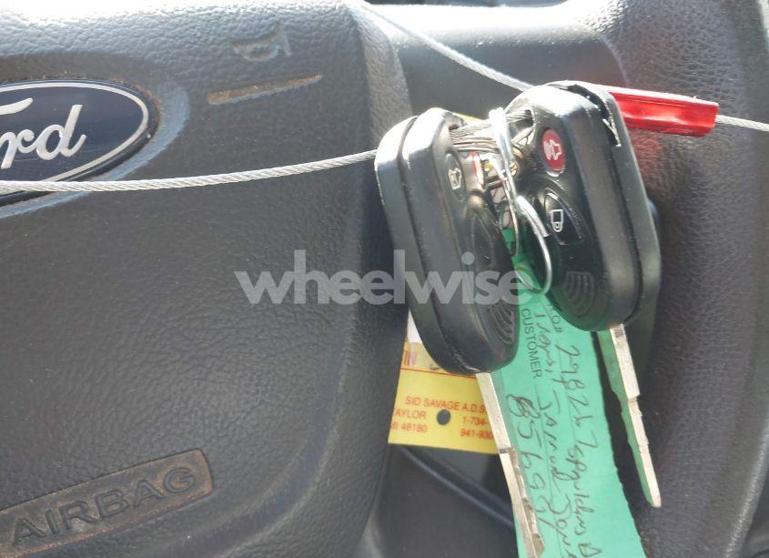 Photo 11 of 2018 Ford Transit-250 (VIN 1FTYR1CM3JKA35165)