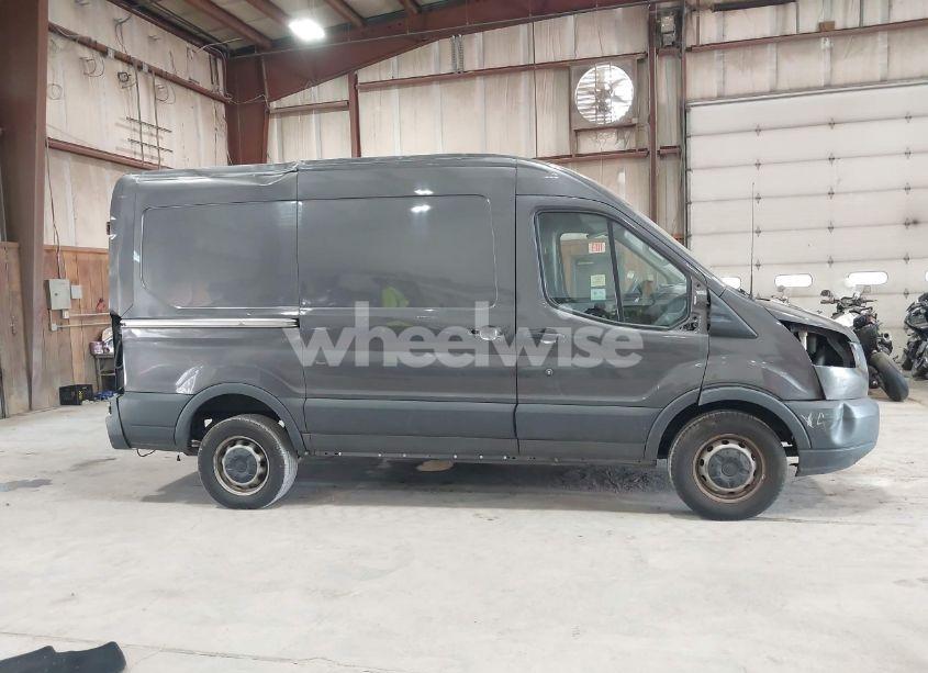 Photo 14 of 2017 Ford Transit-250 N/A (VIN 1FTYR1CM4HKB33857)