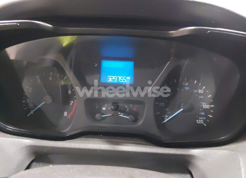 Photo 7 of 2017 Ford Transit-250 N/A (VIN 1FTYR1CM4HKB33857)