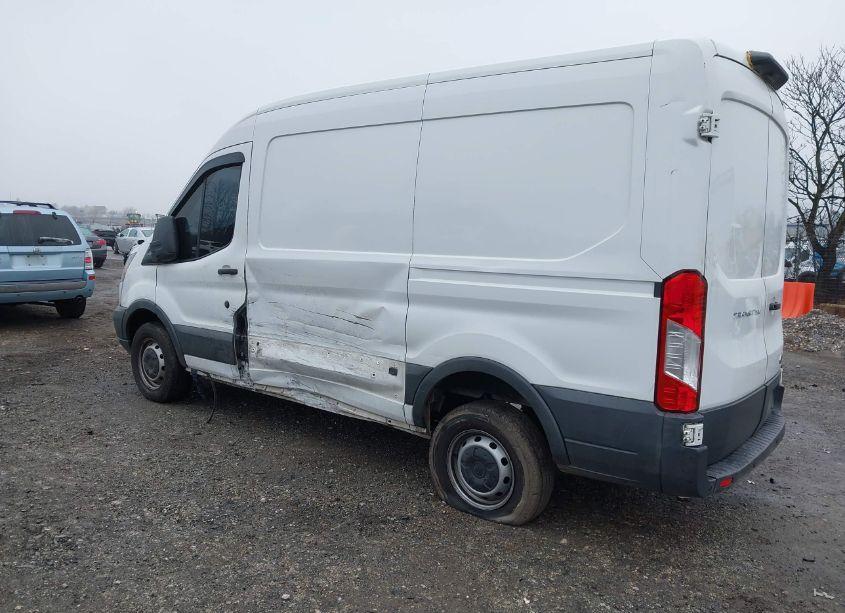 Photo 3 of 2018 Ford Transit-250 (VIN 1FTYR1CM5JKA94184)