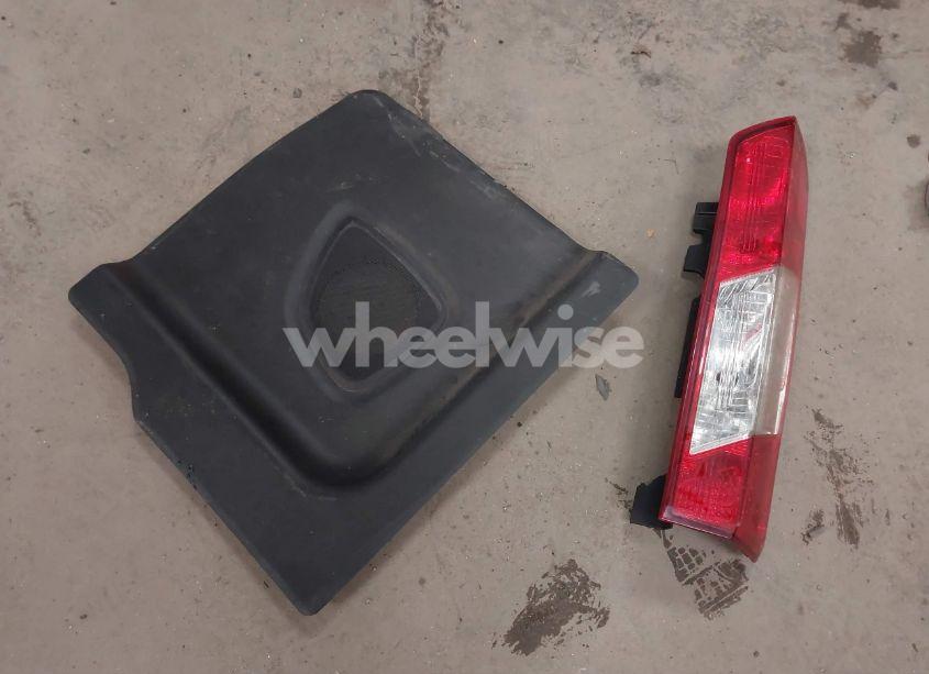 Photo 12 of 2018 Ford Transit-250 (VIN 1FTYR1CM6JKA12527)