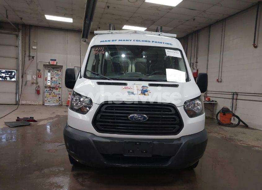 Photo 13 of 2018 Ford Transit-250 (VIN 1FTYR1CM6JKA12527)