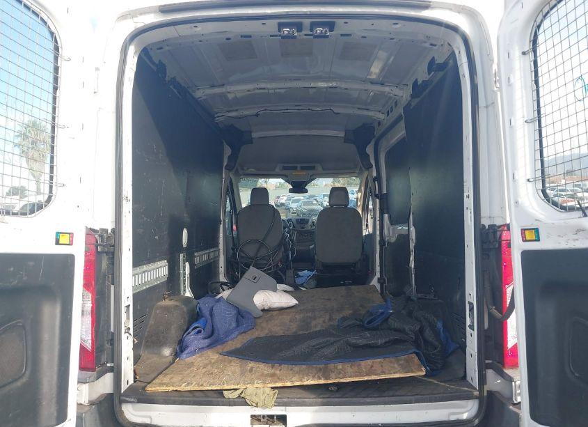 Photo 8 of 2018 Ford Transit-250 (VIN 1FTYR1CM6JKA16030)