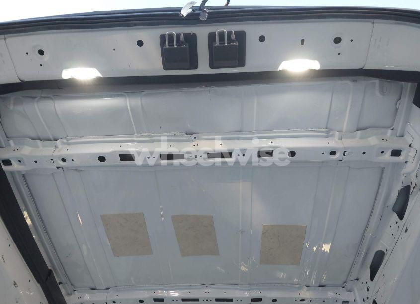 Photo 19 of 2018 Ford Transit-250 (VIN 1FTYR1CMXJKA83181)