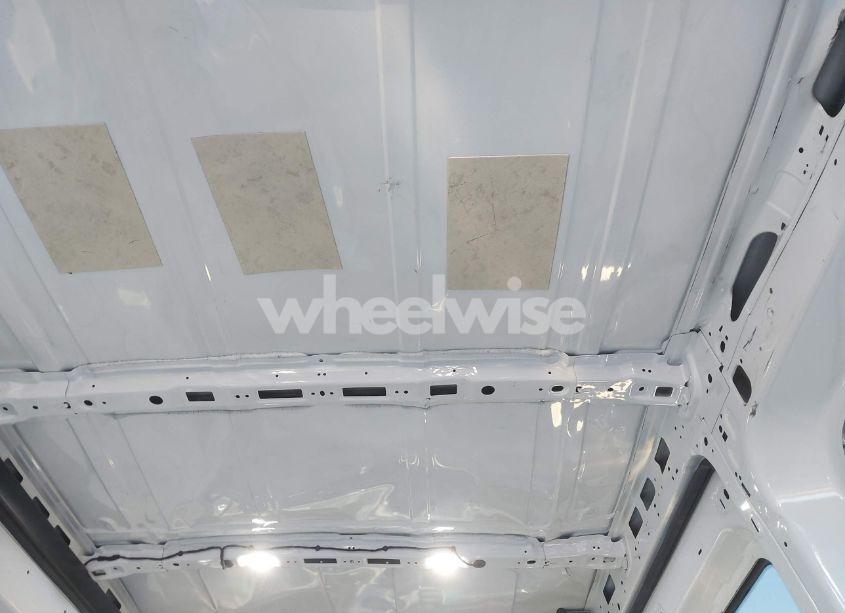 Photo 20 of 2018 Ford Transit-250 (VIN 1FTYR1CMXJKA83181)