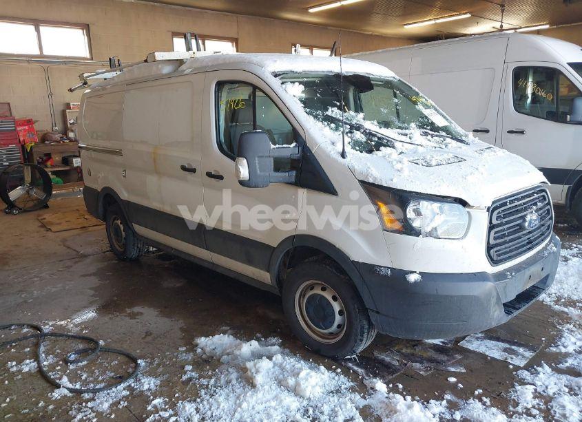 2019 Ford Transit-250 (VIN 1FTYR1YG8KKB79962) main photo