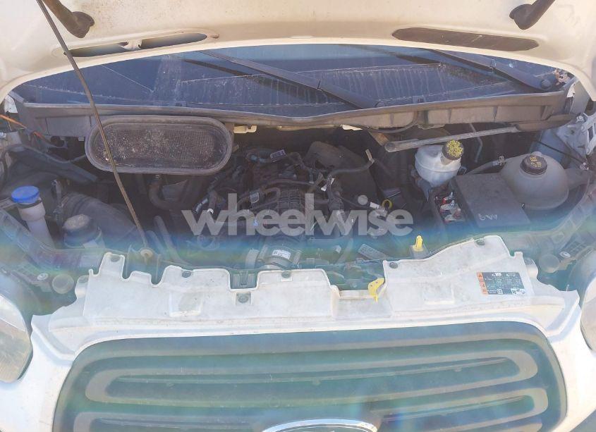 Photo 10 of 2019 Ford Transit-250 (VIN 1FTYR1YG8KKB79962)