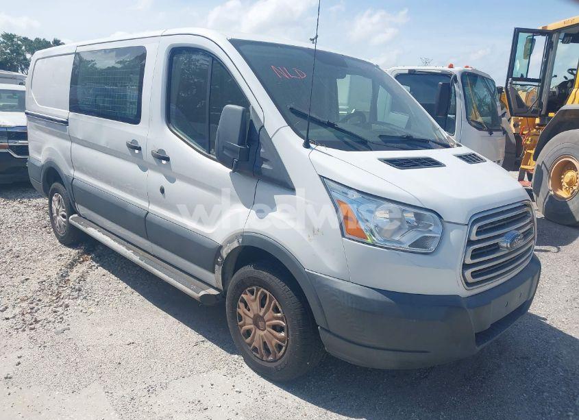 2018 Ford Transit-250 (VIN 1FTYR1YM1JKA89833) main photo