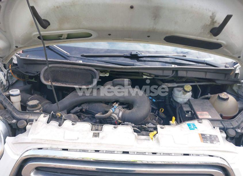 Photo 10 of 2018 Ford Transit-250 (VIN 1FTYR1YM1JKA99083)