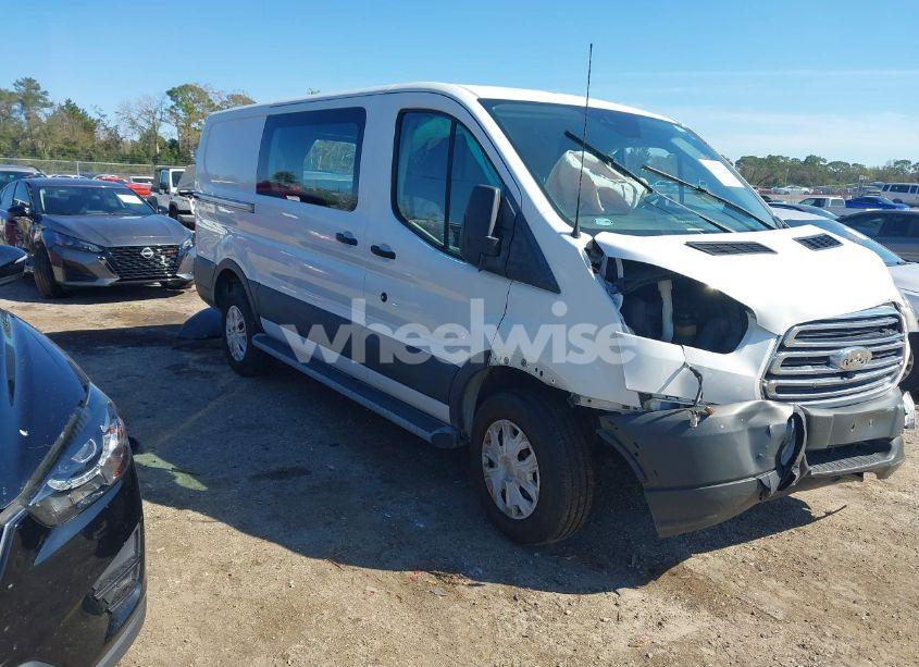 2018 Ford Transit-250 (VIN 1FTYR1YM1JKB16481) main photo