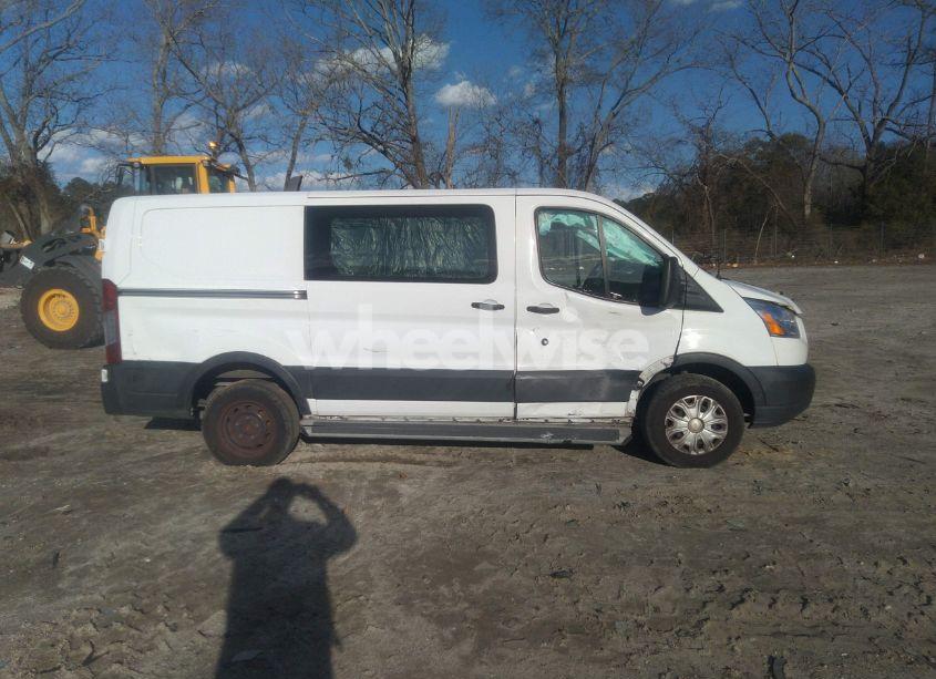 Photo 13 of 2019 Ford Transit-250 (VIN 1FTYR1YM2KKB52357)