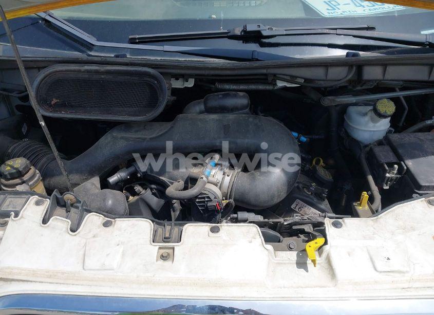 Photo 10 of 2018 Ford Transit-250 (VIN 1FTYR1YM3JKA58969)