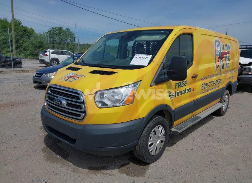 Photo 2 of 2018 Ford Transit-250 (VIN 1FTYR1YM3JKA58969)