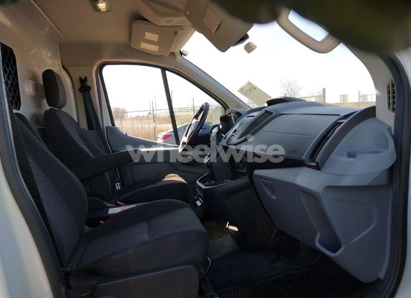 Photo 5 of 2016 Ford Transit-250 (VIN 1FTYR1YM5GKB55440)