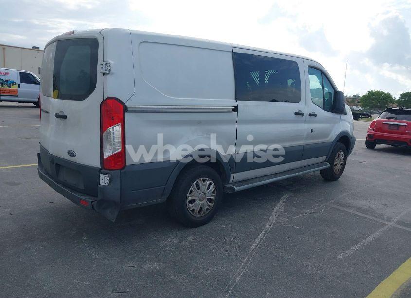 Photo 4 of 2018 Ford Transit-250 (VIN 1FTYR1YM5JKB17150)