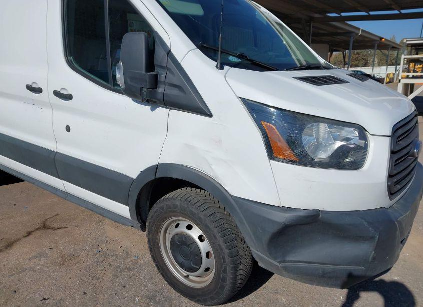 Photo 6 of 2017 Ford Transit-250 (VIN 1FTYR1YM6HKB08841)