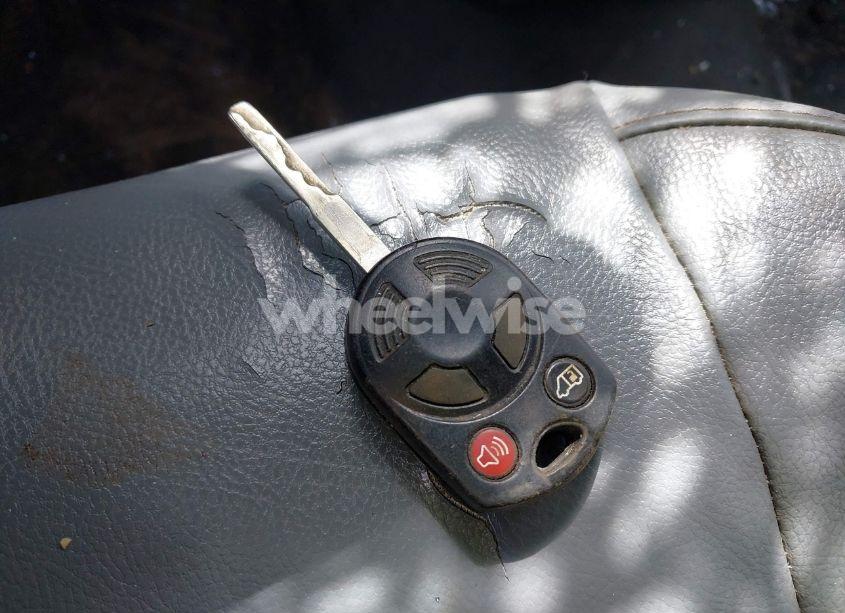 Photo 11 of 2018 Ford Transit-250 (VIN 1FTYR1YM6JKA34729)