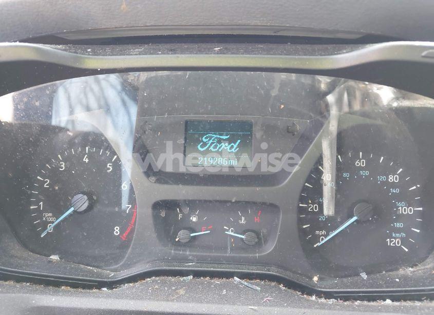 Photo 7 of 2018 Ford Transit-250 (VIN 1FTYR1YM6JKA34729)