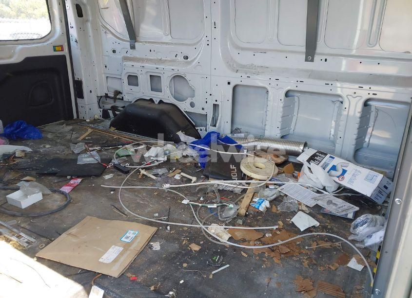 Photo 8 of 2018 Ford Transit-250 (VIN 1FTYR1YM6JKA34729)