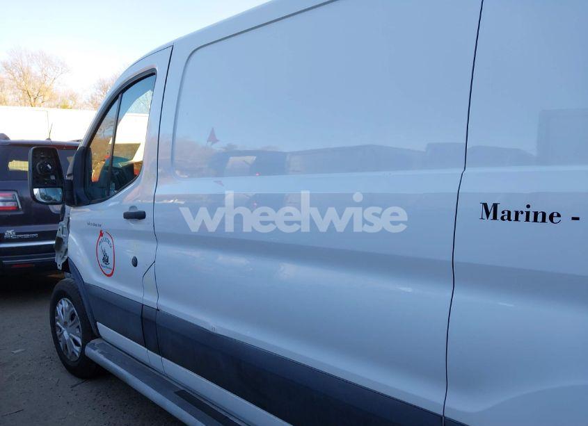 Photo 14 of 2019 Ford Transit-250 (VIN 1FTYR1YM8KKB35286)