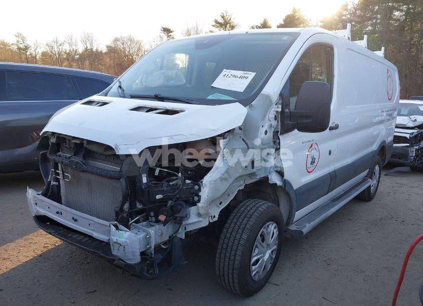 Photo 2 of 2019 Ford Transit-250 (VIN 1FTYR1YM8KKB35286)