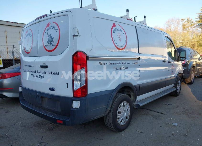 Photo 4 of 2019 Ford Transit-250 (VIN 1FTYR1YM8KKB35286)