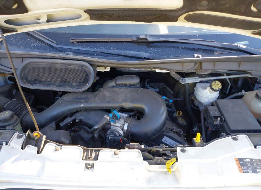 Photo 10 of 2016 Ford Transit-250 (VIN 1FTYR1YM9GKA61917)