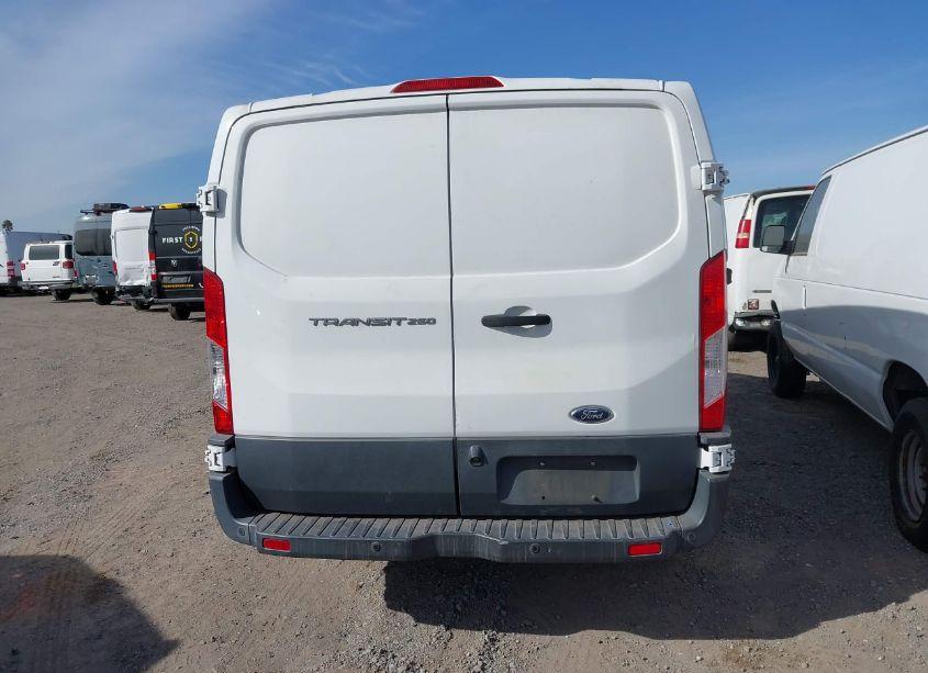 Photo 16 of 2016 Ford Transit-250 (VIN 1FTYR1YM9GKA61917)