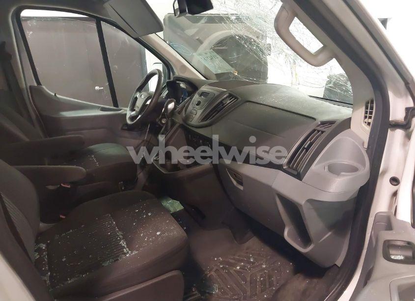 Photo 5 of 2018 Ford Transit-250 (VIN 1FTYR1YM9JKA99168)