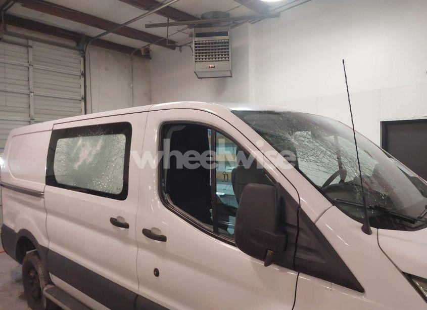 Photo 6 of 2018 Ford Transit-250 (VIN 1FTYR1YM9JKA99168)